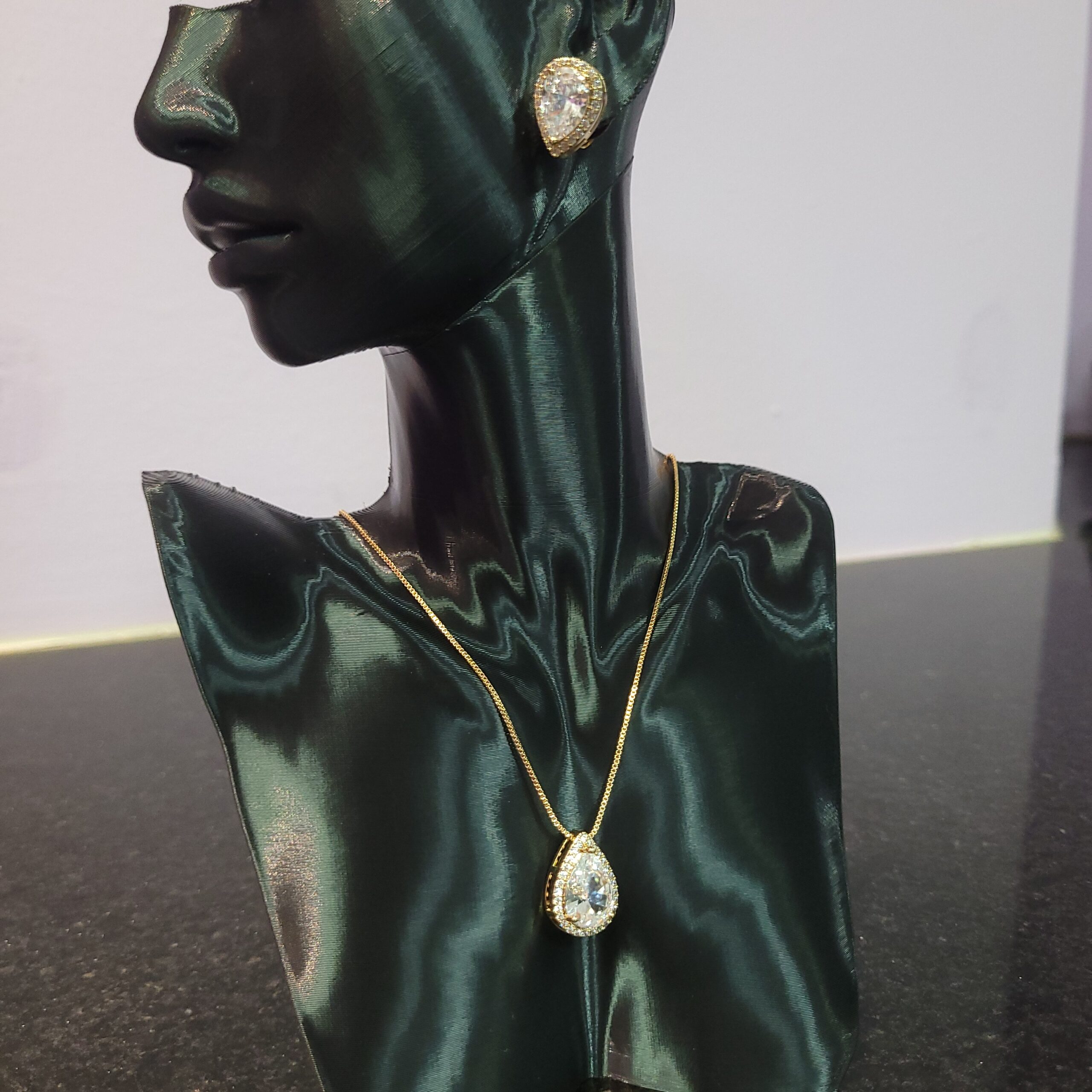 Conjunto Brinco e Colar – 09