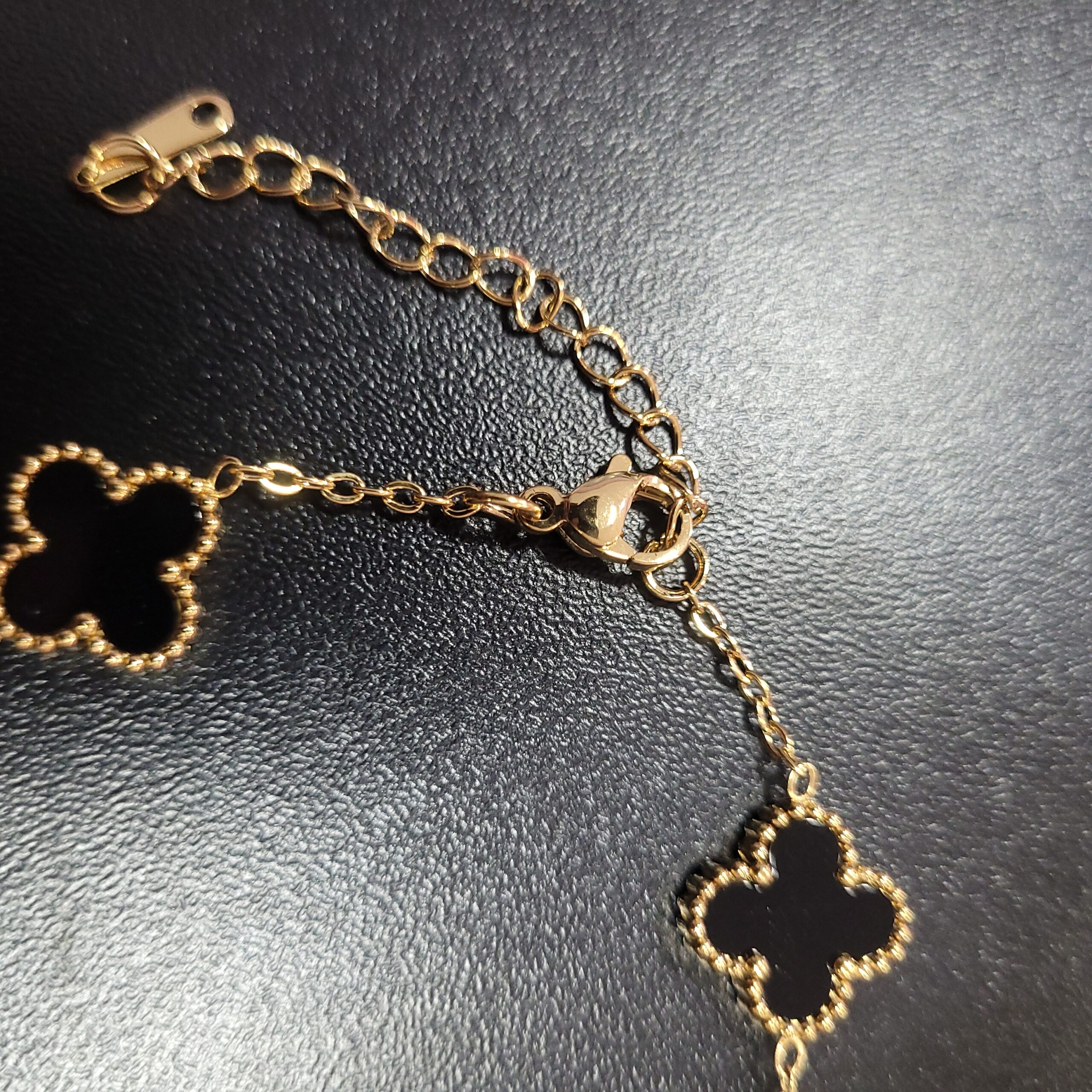 Pulseira Folheado Dourado – 03 3 Pulseira Folheado Dourado – 03 - Imagem 3