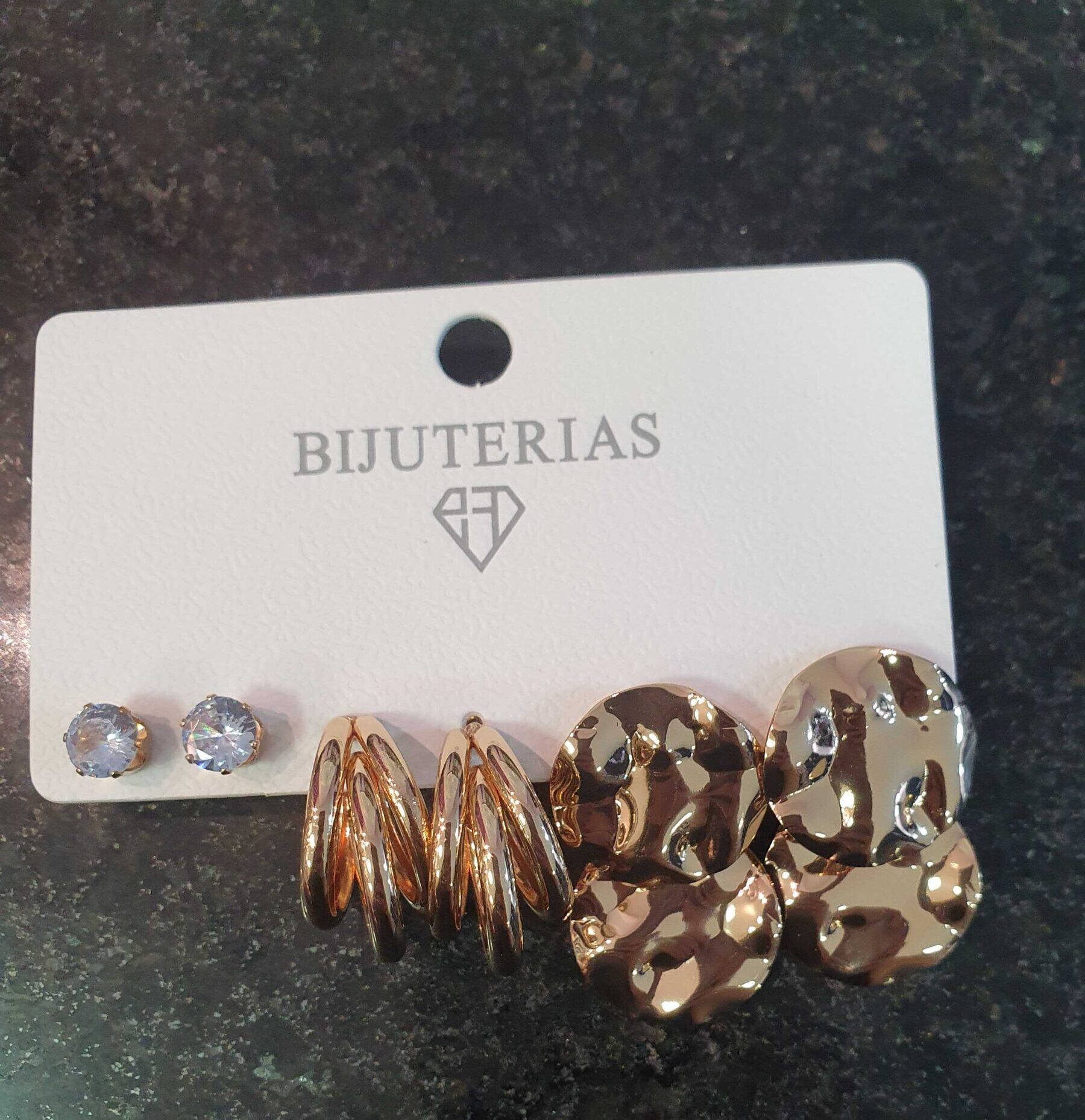 Kit de Brincos Folheado Dourado – 02
