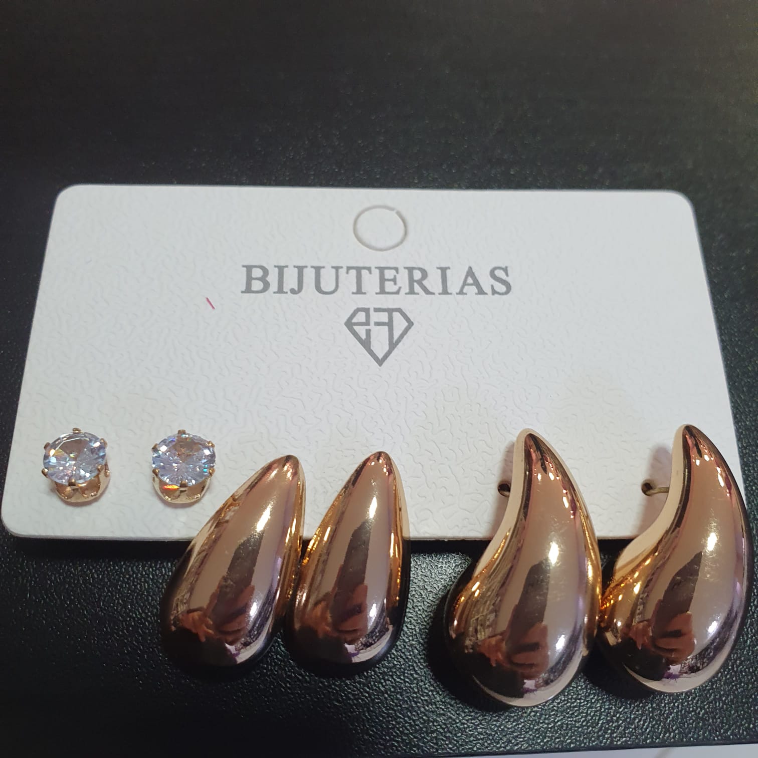 Kit de Brincos Folheado Dourado – 01