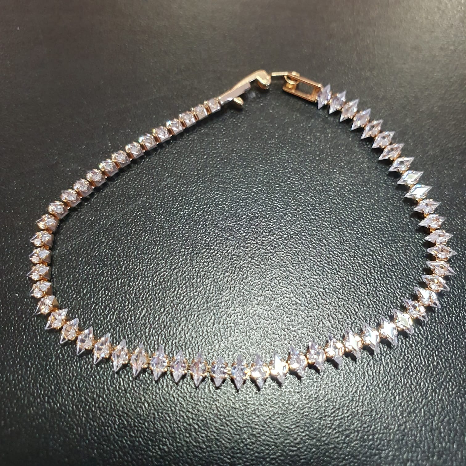 Pulseira Folheado Dourado – 01