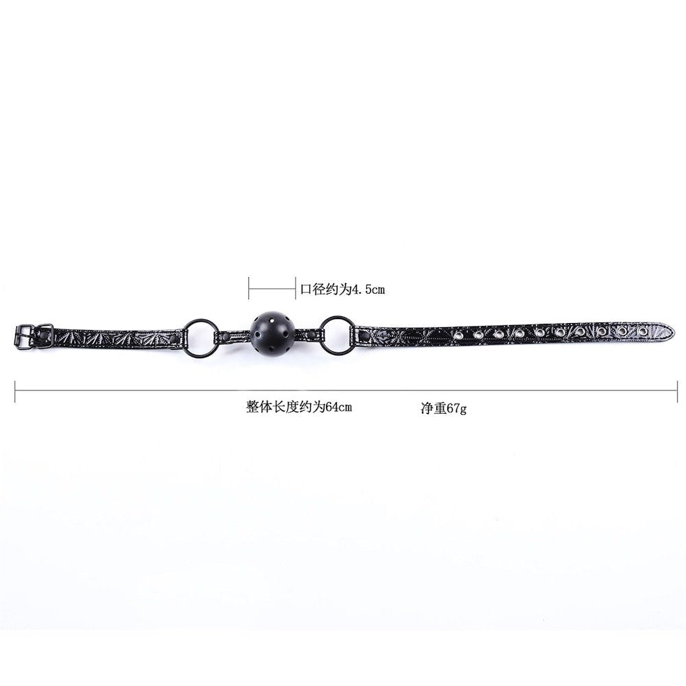 Mordaça de Luxo – Bola e Fivela Ajustável – Feita em Couro Sintétio – Forro Interno para Melhor Conforto – Produto 64cm de Comprimento x 2,5cm Largura – Bola com 4cm de Diâmetro